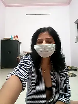 Snapshot of BITEXBABYlove chatting on 10-24-25, 12:52 BITEXBABYlove online show from 10-24-25, 12:52