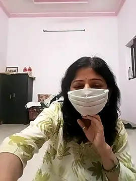 Snapshot of BITEXBABYlove chatting on 11-16-25, 01:33 BITEXBABYlove online show from 11-16-25, 01:33