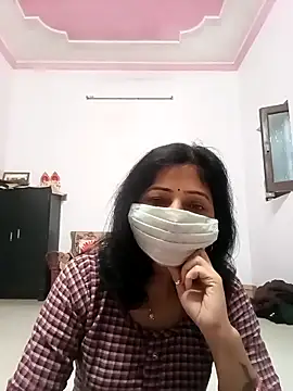 Snapshot of BITEXBABYlove chatting on 12-14-25, 02:06 BITEXBABYlove online show from 12-14-25, 02:06