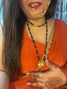 Snapshot of indian-hotmilfs chatting on 10-10-25, 01:21 indian-hotmilfs online show from 10-10-25, 01:21