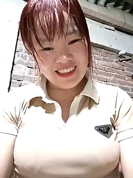 Snapshot of sukabae00 chatting on 09-13-25, 01:00 sukabae00 online show from 09-13-25, 01:00