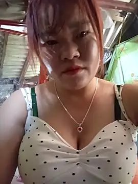 Snapshot of sukabae00 chatting on 09-28-25, 04:18 sukabae00 online show from 09-28-25, 04:18