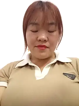 Snapshot of sukabae00 chatting on 10-30-25, 12:17 sukabae00 online show from 10-30-25, 12:17