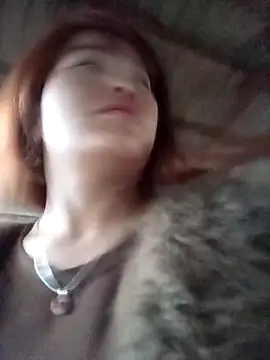 Snapshot of sukabae00 chatting on 11-11-25, 12:21 sukabae00 online show from 11-11-25, 12:21