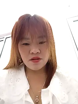 Snapshot of sukabae00 chatting on 11-15-25, 02:13 sukabae00 online show from 11-15-25, 02:13