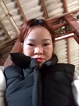 Snapshot of sukabae00 chatting on 11-17-25, 02:50 sukabae00 online show from 11-17-25, 02:50