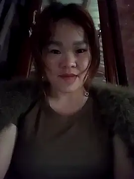 Snapshot of sukabae00 chatting on 11-18-25, 08:52 sukabae00 online show from 11-18-25, 08:52