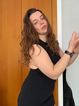 TenderLaGlamor online show from 03-07-26, 03:31