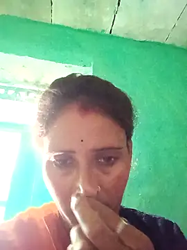 Snapshot of Arti13A chatting on 05-19-26, 06:31 Arti13A online show from 05-19-26, 06:31