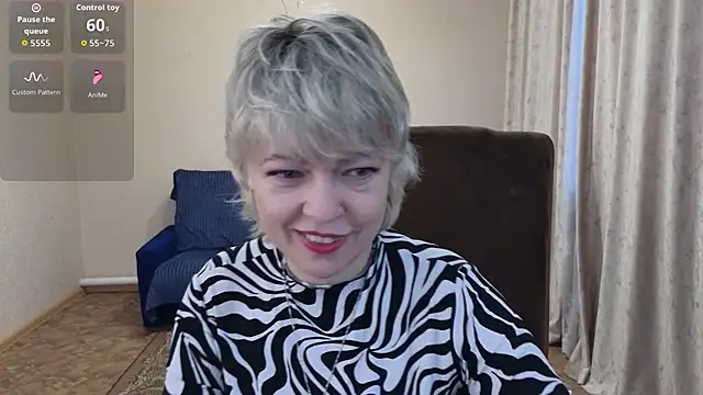 Snapshot of Rosette_Pricky chatting on 01-17-26, 01:27 Rosette Pricky online show from 01-17-26, 01:27
