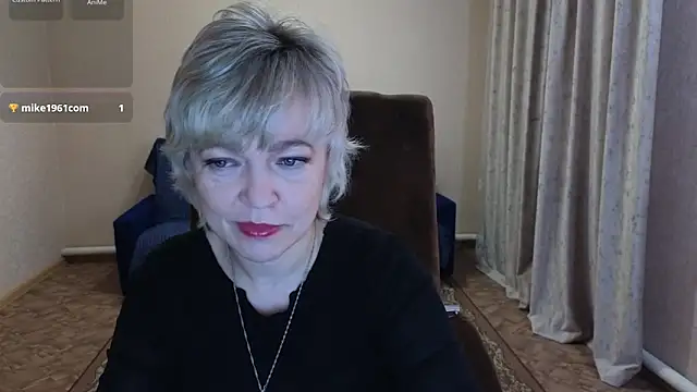 Snapshot of Rosette_Pricky chatting on 01-18-26, 02:54 Rosette Pricky online show from 01-18-26, 02:54