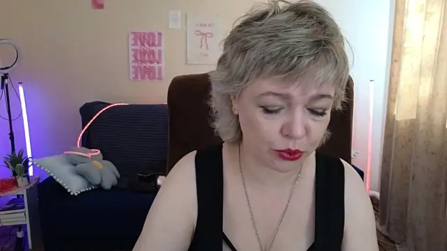 Rosette Pricky online show from 06-27-26, 02:44