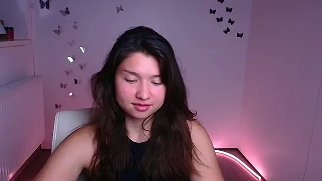 Snapshot of Sandra_Curly chatting on 09-17-25, 09:27 Sandra Curly online show from 09-17-25, 09:27