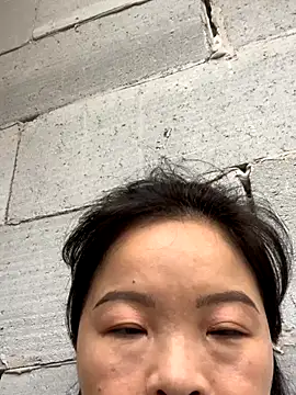 Snapshot of cgooh-611 chatting on 09-20-25, 09:21 cgooh-611 online show from 09-20-25, 09:21