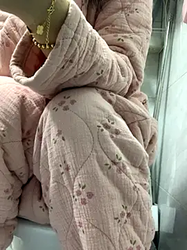 Snapshot of cgooh-611 chatting on 11-23-25, 11:48 cgooh-611 online show from 11-23-25, 11:48