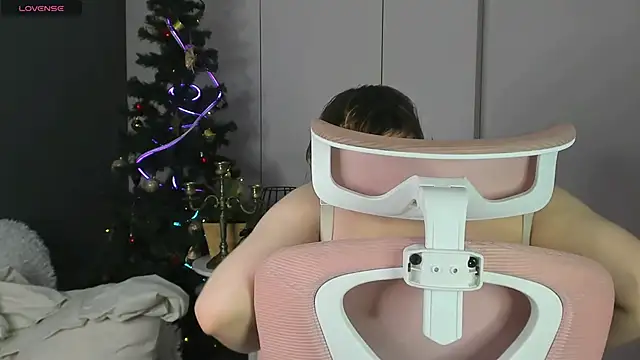 Amanda Butlerr online show from 01-14-26, 06:41