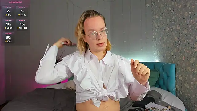 Amanda Butlerr online show from 01-15-26, 09:14