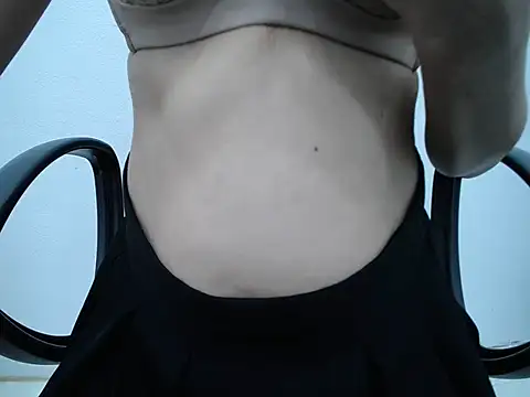 Snapshot of _Lady- chatting on 10-16-25, 08:32 Lady- online show from 10-16-25, 08:32