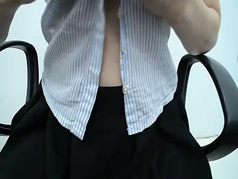  Lady- online show from 04-10-26, 08:57