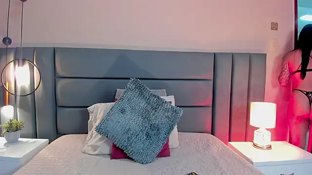 SagiraBelle online show from 09-23-25, 11:35