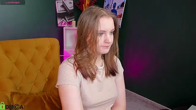Solefreee online show from 10-14-25, 03:07