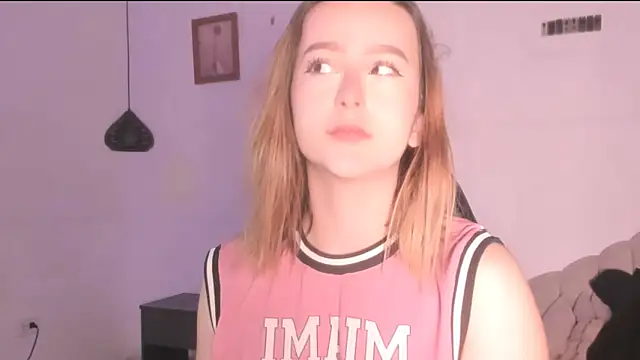 kristal joi dl online show from 10-06-25, 12:24