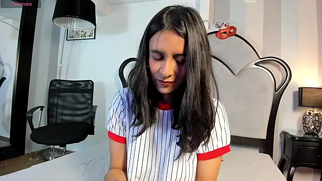 Snapshot of MiaAmore_ chatting on 07-29-26, 04:49 MiaAmore online show from 07-29-26, 04:49