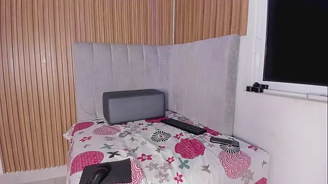 Snapshot of abby_swith41 chatting on 03-10-26, 02:11 abby swith41 online show from 03-10-26, 02:11