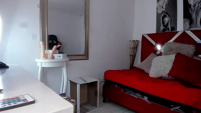 Mia zafir online show from 10-17-25, 08:00