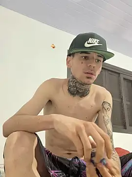 Snapshot of Gabriel17cmkkk chatting on 11-06-25, 05:14 Gabriel17cmkkk online show from 11-06-25, 05:14