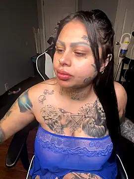 chicanachic13 online show from 10-10-25, 04:55