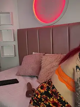evaa jones1 online show from 09-18-25, 01:35