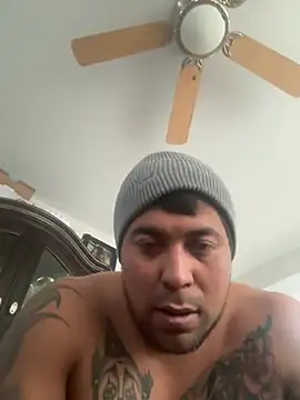 Snapshot of Nopzz901 chatting on 02-18-26, 05:09 Nopzz901 online show from 02-18-26, 05:09