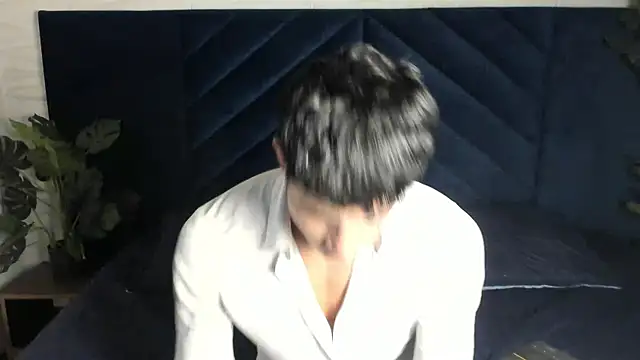 AustinJones  online show from 11-14-25, 08:29