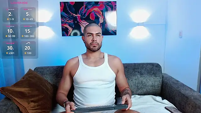 ZarekFox online show from 11-26-25, 01:56