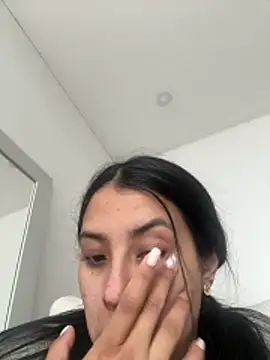 Snapshot of Victoria_alson chatting on 06-07-26, 03:05 Victoria alson online show from 06-07-26, 03:05