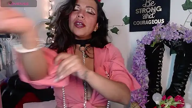 Dakota ro online show from 11-12-25, 08:19