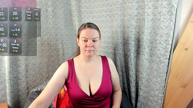 MiaLores online show from 11-13-25, 09:08