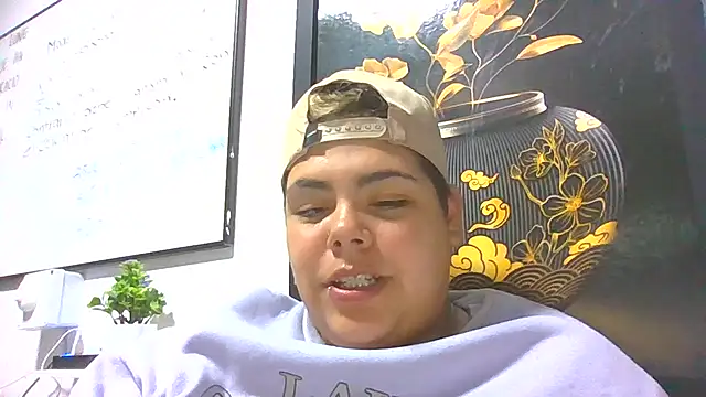 Snapshot of Hailey_Curvy chatting on 09-26-25, 10:41 Hailey Curvy online show from 09-26-25, 10:41