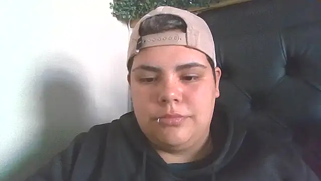 Snapshot of Hailey_Curvy chatting on 10-03-25, 10:07 Hailey Curvy online show from 10-03-25, 10:07