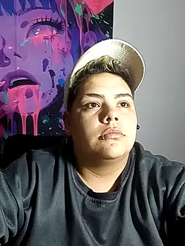 Snapshot of Hailey_Curvy chatting on 10-15-25, 03:17 Hailey Curvy online show from 10-15-25, 03:17