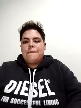 Snapshot of Hailey_Curvy chatting on 10-20-25, 09:37 Hailey Curvy online show from 10-20-25, 09:37