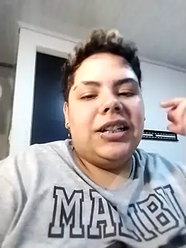 Snapshot of Hailey_Curvy chatting on 10-30-25, 01:07 Hailey Curvy online show from 10-30-25, 01:07