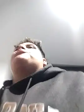 Snapshot of Hailey_Curvy chatting on 11-04-25, 03:05 Hailey Curvy online show from 11-04-25, 03:05