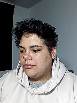 Snapshot of Hailey_Curvy chatting on 02-01-26, 10:58 Hailey Curvy online show from 02-01-26, 10:58