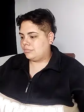 Snapshot of Hailey_Curvy chatting on 02-14-26, 05:26 Hailey Curvy online show from 02-14-26, 05:26