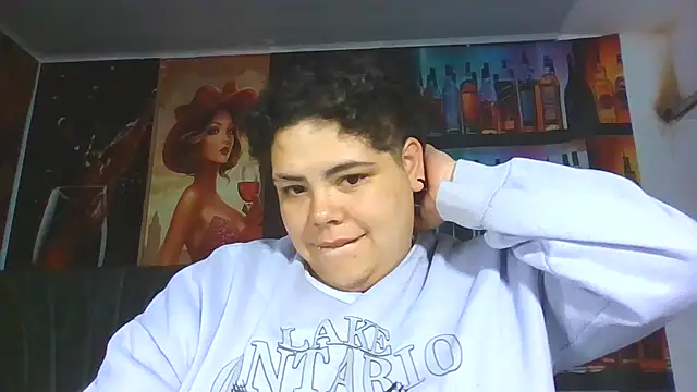 Snapshot of Hailey_Curvy chatting on 06-03-26, 05:43 Hailey Curvy online show from 06-03-26, 05:43
