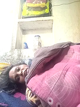 Snapshot of cute_diya_12 chatting on 12-16-25, 02:38 cute diya 12 online show from 12-16-25, 02:38