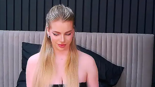 MilanaCeleste online show from 11-27-25, 06:10