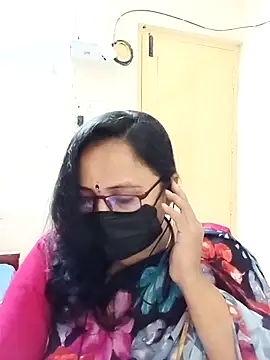 Snapshot of Ananya_flower chatting on 09-10-25, 04:40 Ananya flower online show from 09-10-25, 04:40